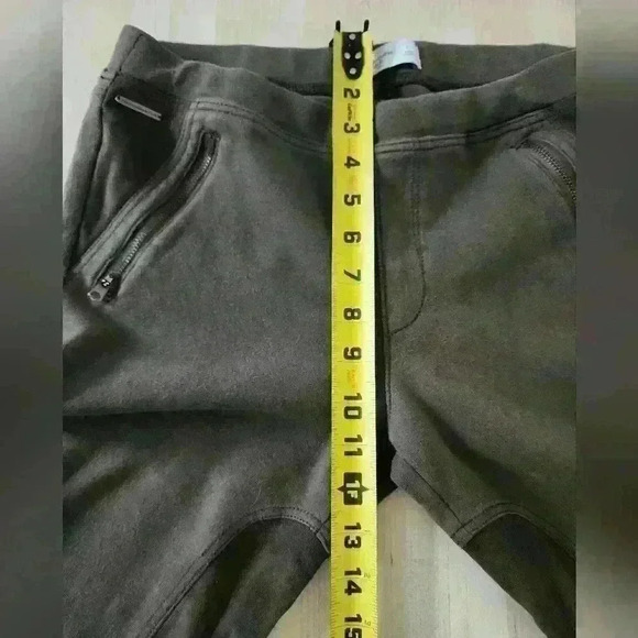 Abercrombie and Fitch hunter green leggings with zipper and faux leather Large - Picture 5 of 8